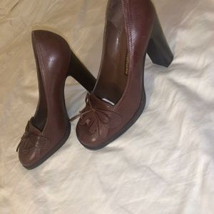 Vintage Chinese Laundry Leather Pumps Sz 7